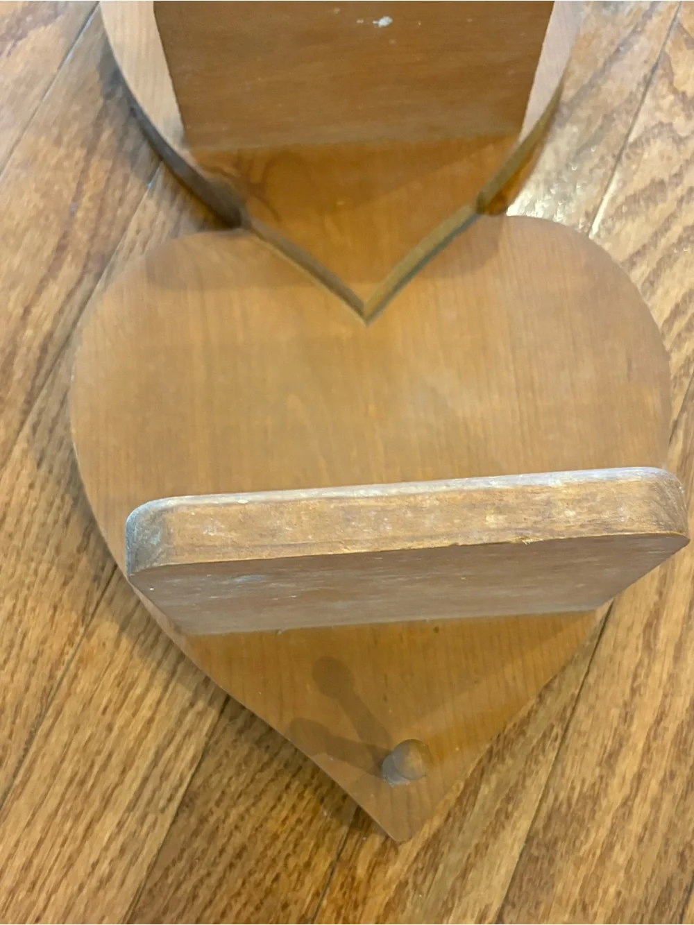 The Unbranded Brand decorative heart